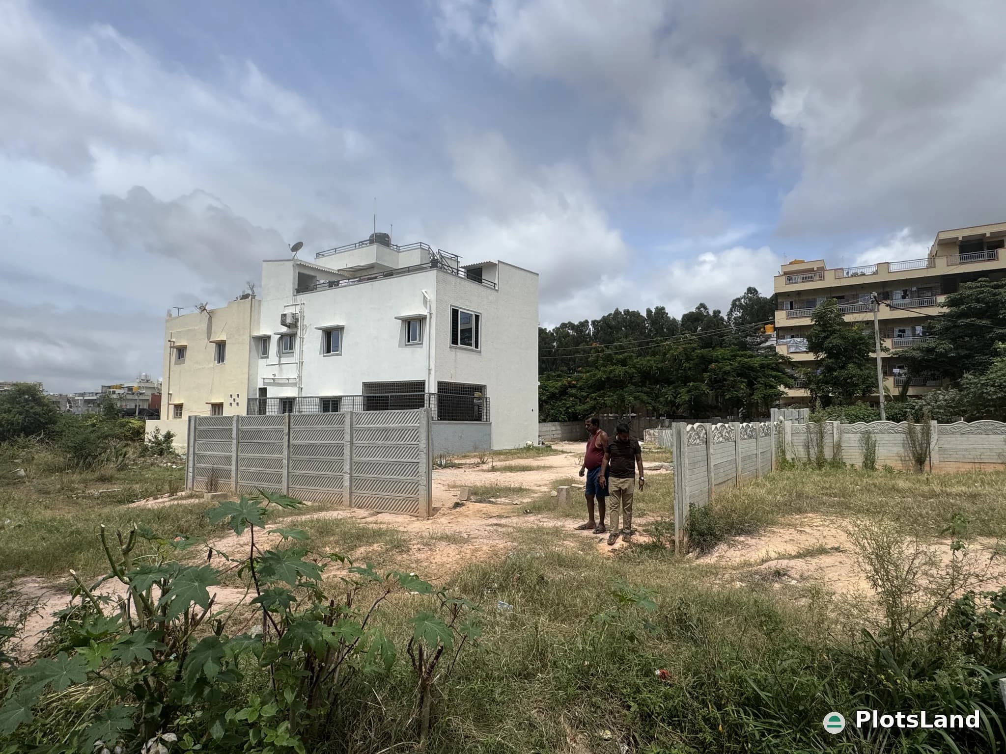 Semi Commercial 30*40 plot  — photo 4