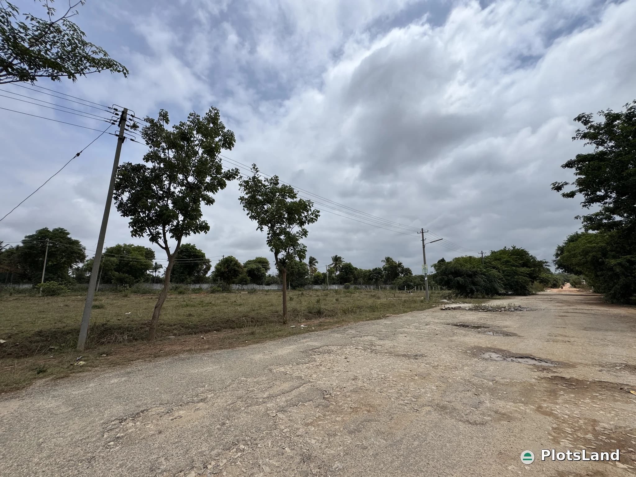 The Right Investment Starts with the Right Commercial Plot. — photo 4